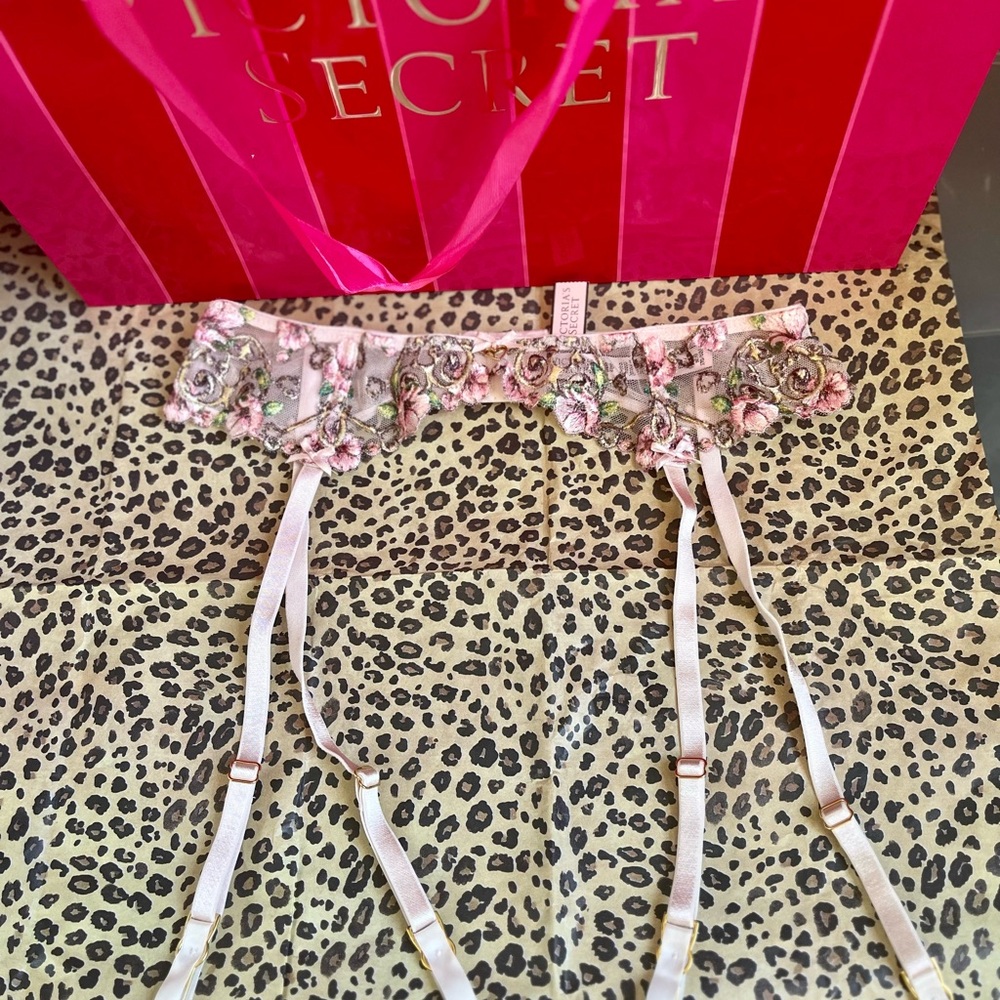 NEW Victoria’s Secret Dream Angels